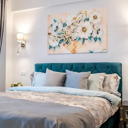 Bliss Land Luxury Apartment