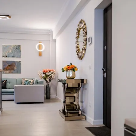 Bliss Land Luxury Apartment Gura Humorului